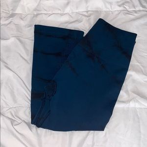 Lululemon cropped seamless leggings